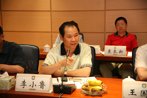 省教育厅召开高校党建与学生思想政治教育座谈会